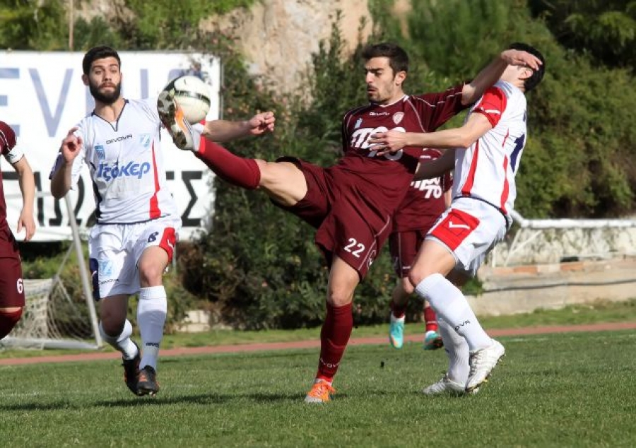 Το πόδι στο γκάζι η Καλλιθέα