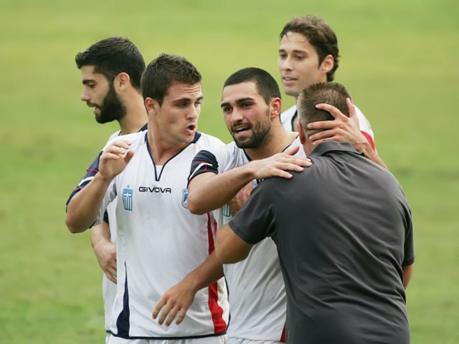 Έστειλαν μήνυμα στην Καλλιθέα
