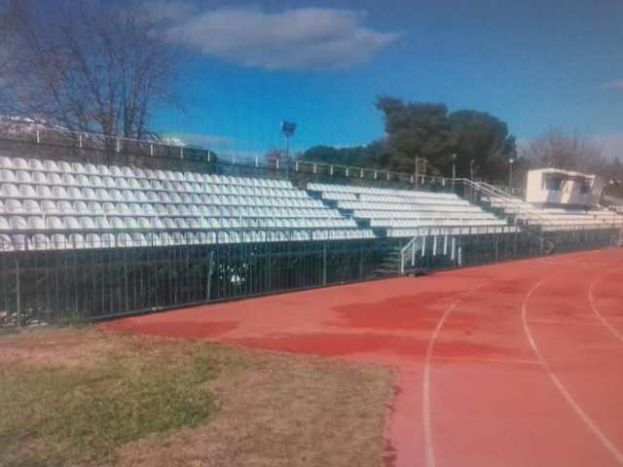 Έτοιμες οι κερκίδες
