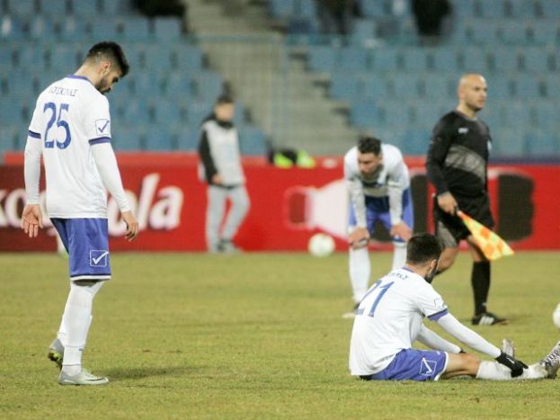 «Βόμβες» από Πασά, Λουκίνα!