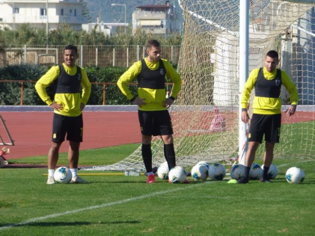 Αντίστροφα για επιστροφή ο Σαρρής