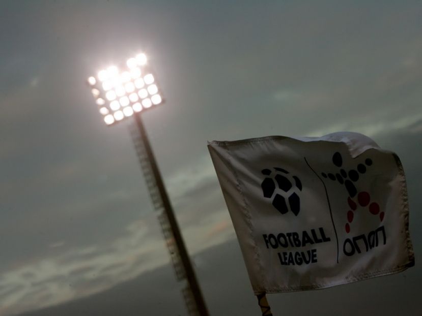 «Πρέπει να ζήσει η Football League»