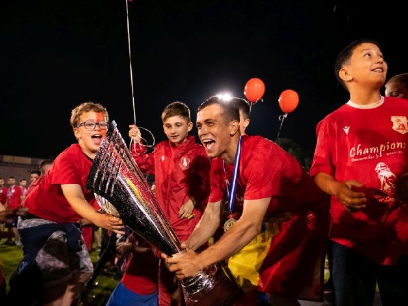 Μολδαβία ο Στίνα