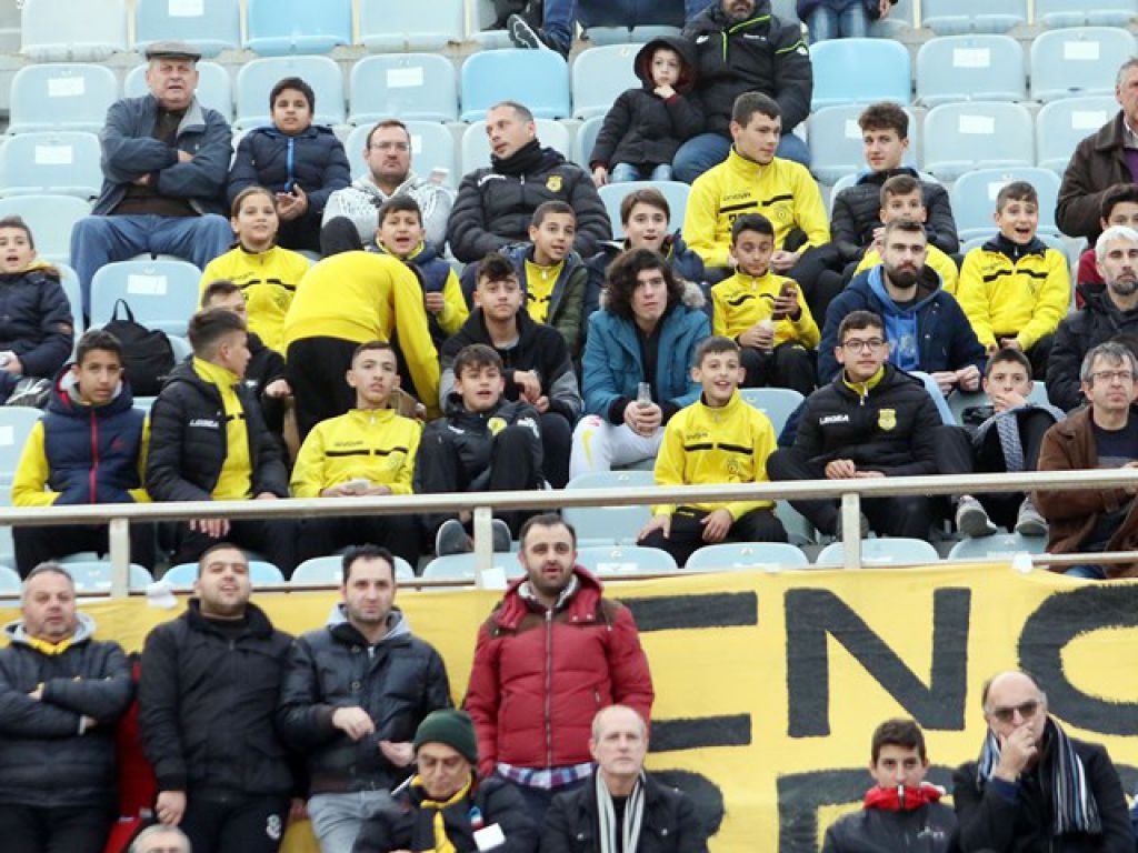 «Δύο μέτρα και δύο σταθμά»