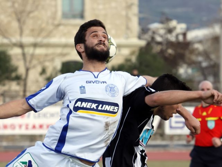 Δοκιμάζει Παπαρούνα ο ΑΟΧ