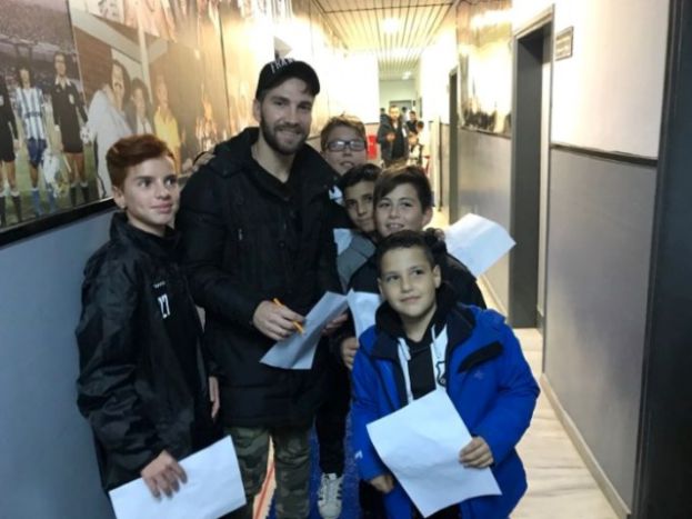 Στα αποδυτήρια οι ακαδημίες (photos)