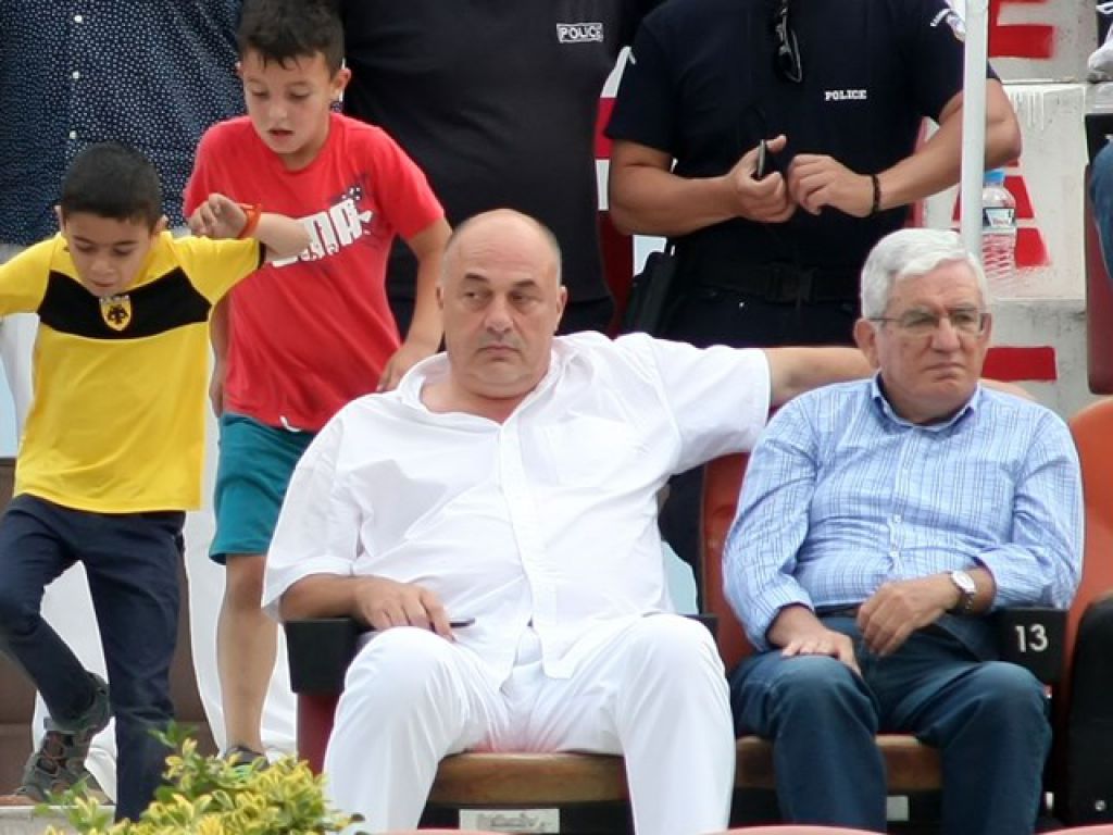 «Εκβιασμός μέσω των Νέων»!