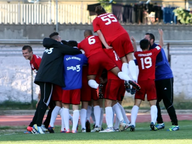 Πρώτος και με… μητρώο