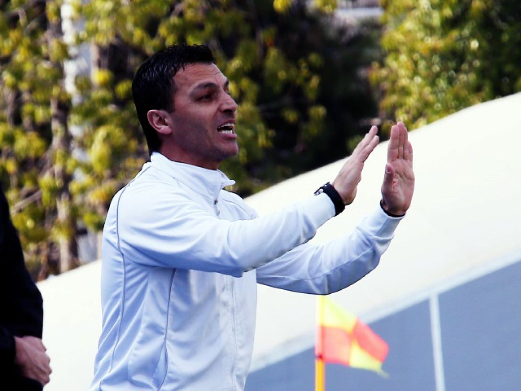 «Δεν με ενδιαφέρουν οι από κάτω»