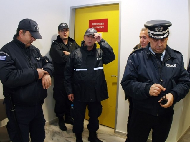 Κατάντια για τη Νίκη!