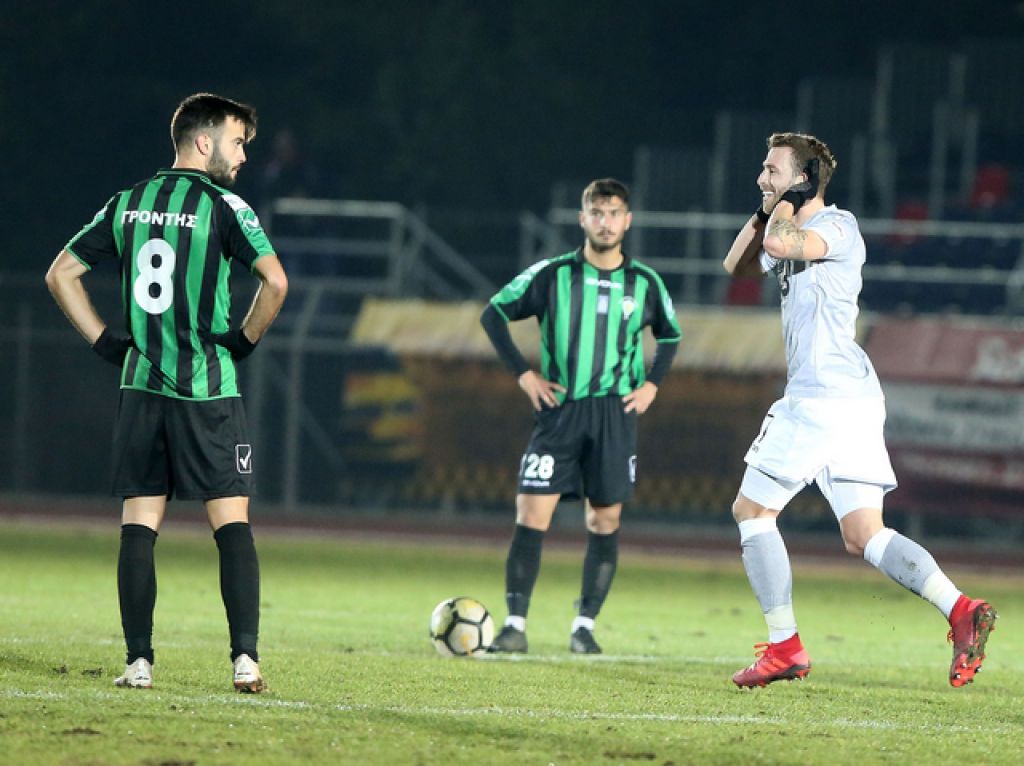 Πάνε για 10-12 παίκτες