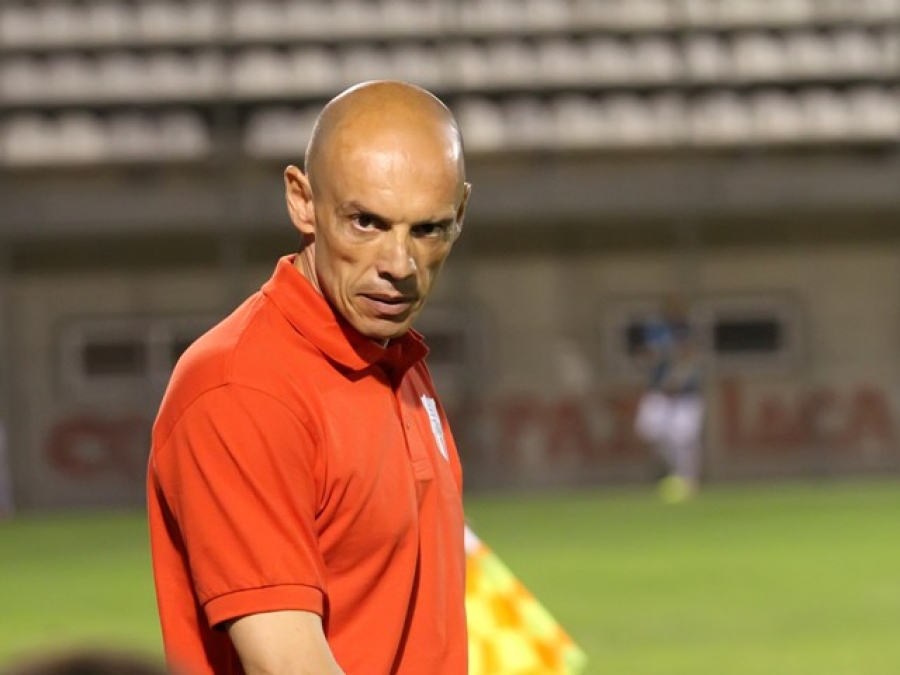 «Βέλη» Γκώνια σε Κόντη!