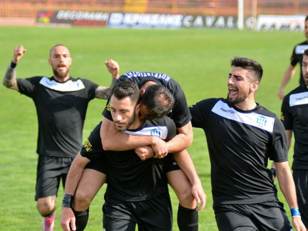 Επίσημα στον Πανιώνιο