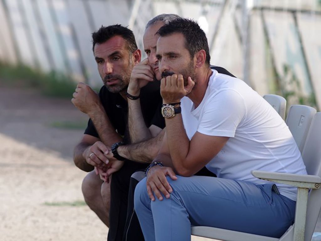 «Πρωταθλητές οι παίκτες μου»