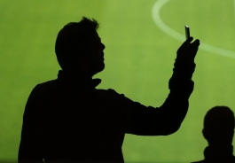 FOOTBALL LEAGUE στην εντατική