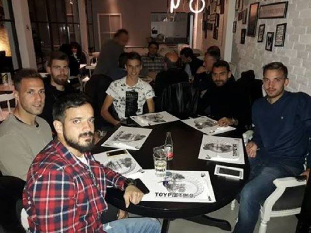 Δείπνο στον Παναιγιάλειο (photos)