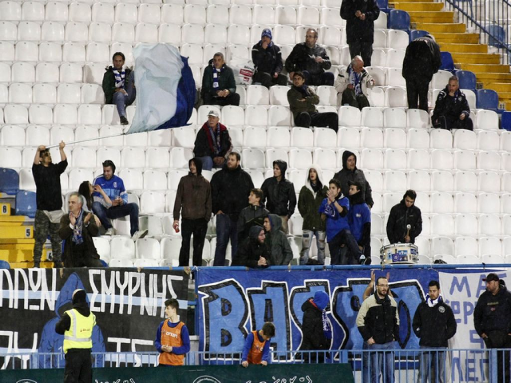 Ψάχνει προπονητικό