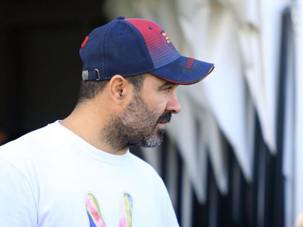 «Θα τον δέρνω όποτε τον βλέπω»