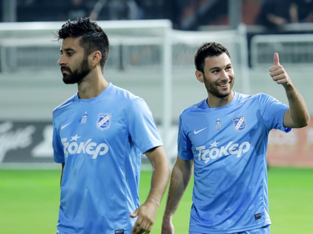 Έμειναν Παγώνης, Κατσικογιάννης!