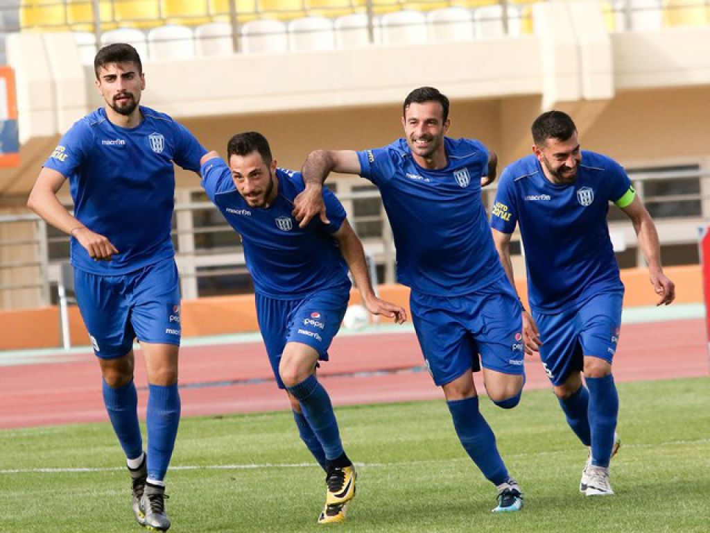 Εκτός με τους πρωτοπόρους