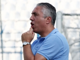 «Να προβληματιστούμε»