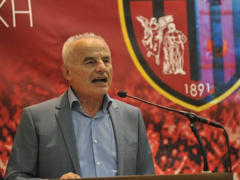 «Νίκη με τον κόσμο μας»