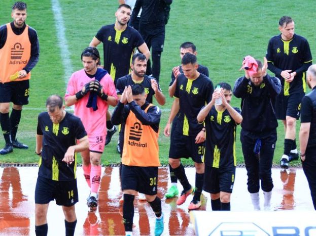 Σε τεντωμένο σκοινί η ΑΣΑ