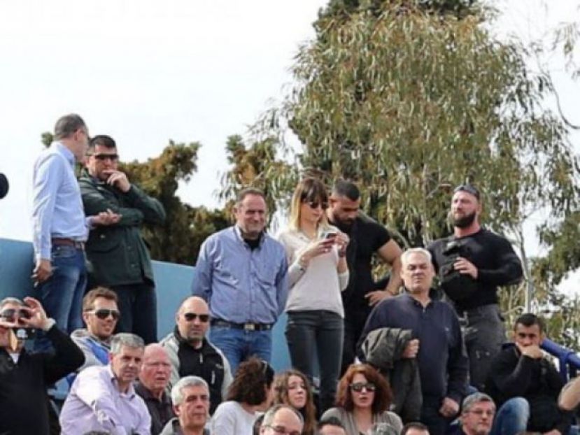 Με τους οπαδούς ο Παπαϊωάννου