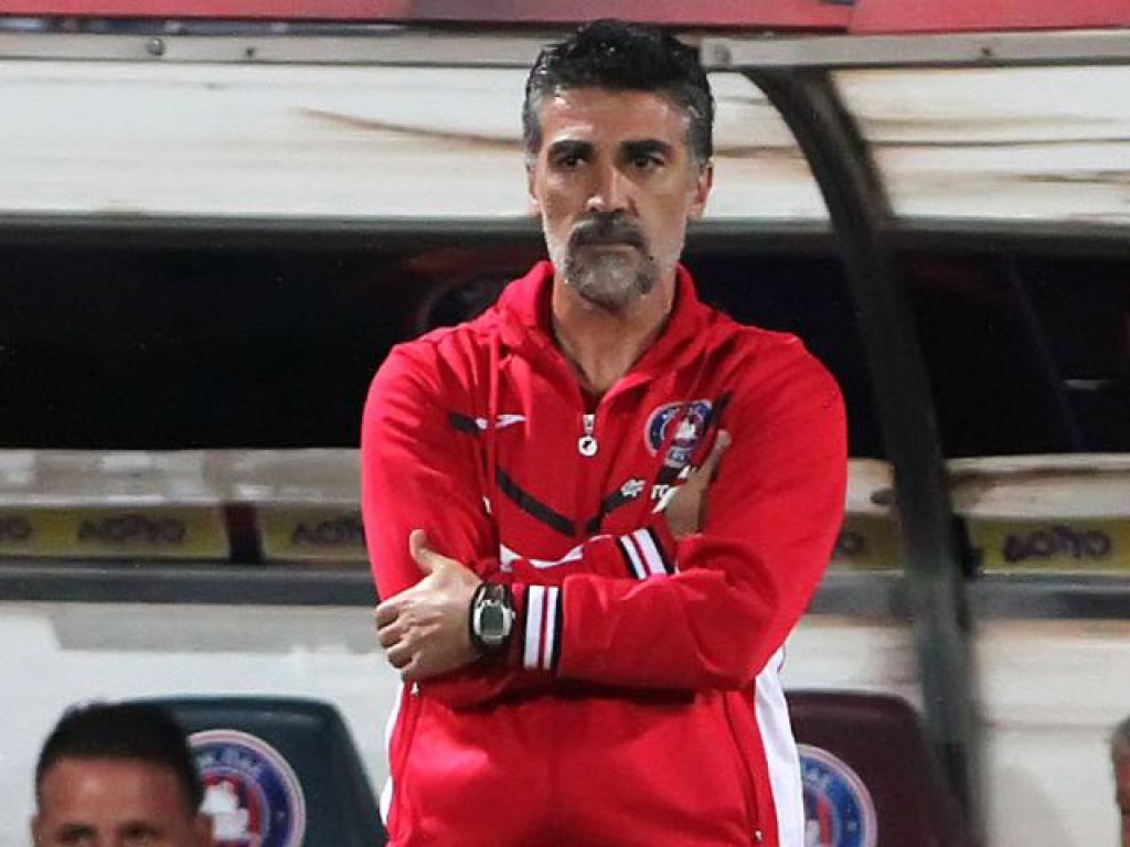 Τέλος ο Διγκόζης