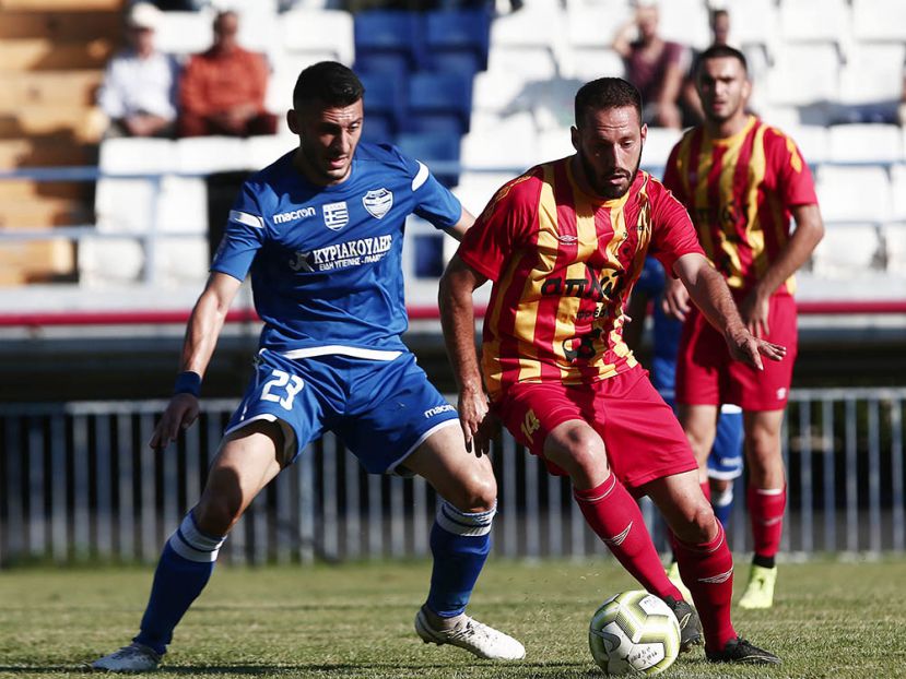 LIVE: Football League (18/1)