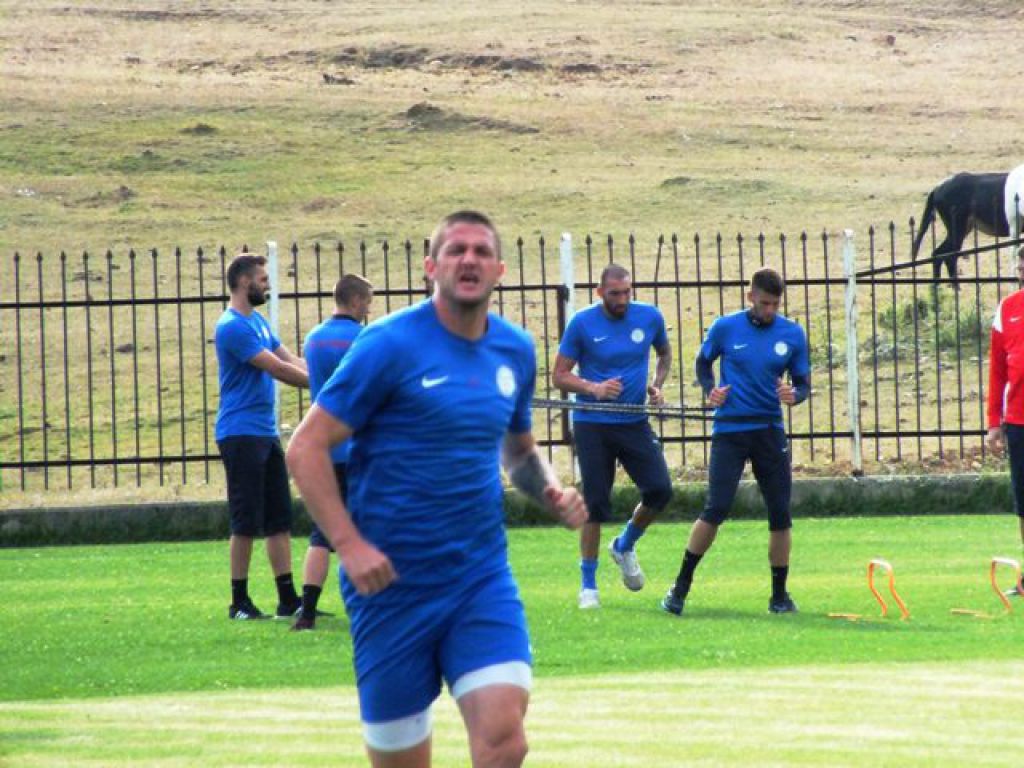 «Σίγουρα στην Super League»