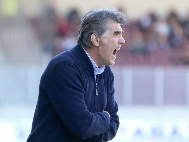 «Κάθε αντίπαλο με σεβασμό»