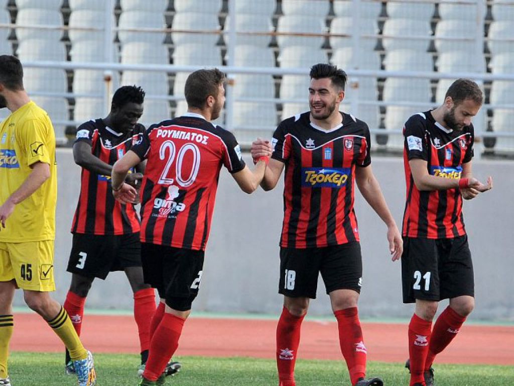 «Παρανόμως παίζει η Παναχαϊκή»