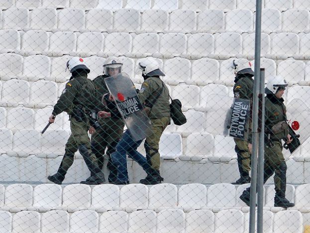 Πρόστιμα σε τρεις
