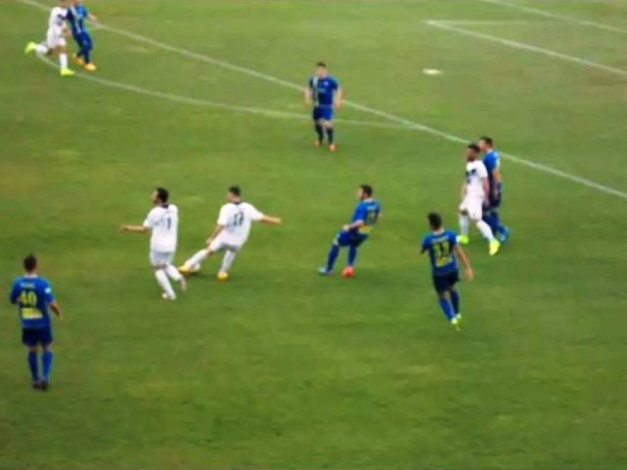 «Off side; Κι όμως δόθηκε!»