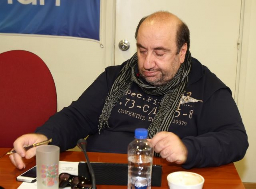 «Ποντικός και τιποτένιος»