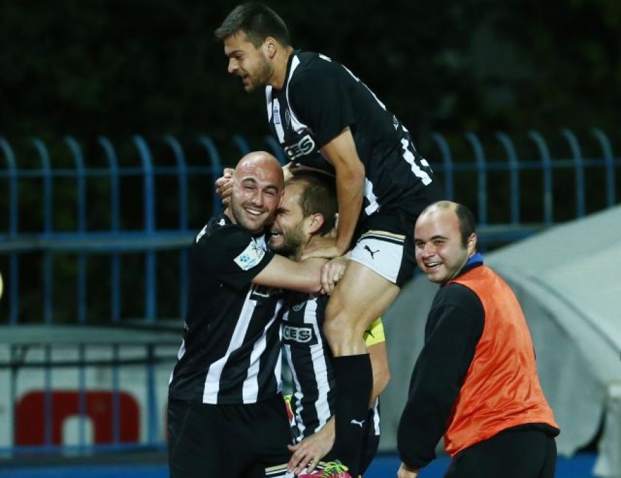 Όλα ανοιχτά με Νάστο
