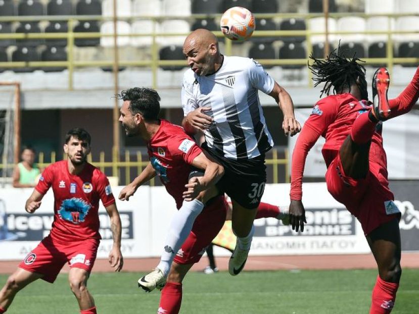 Τρεις εκτός στην Καλαμάτα