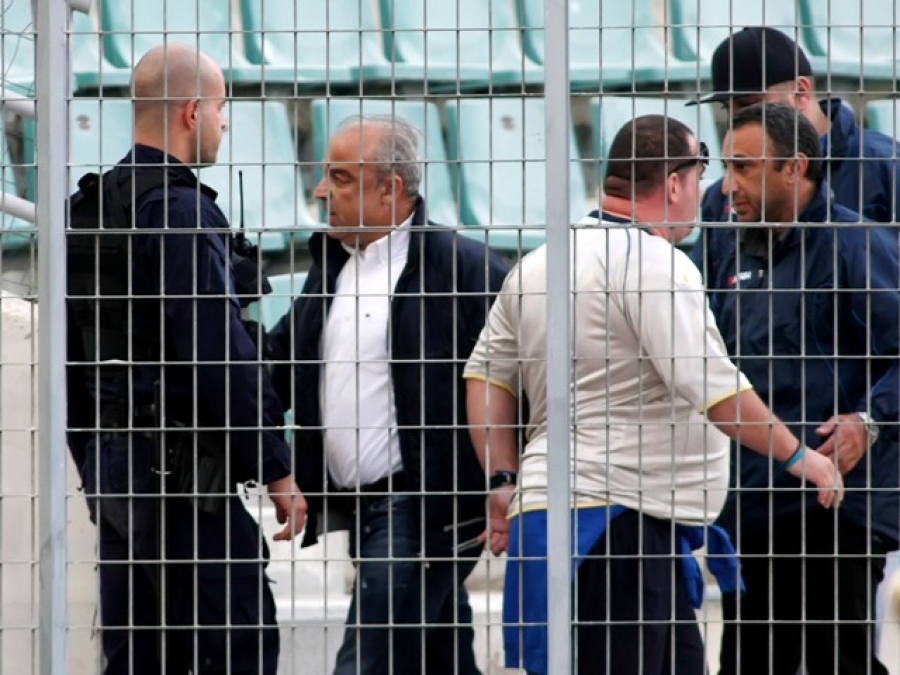 Παπαδόπουλος: «Φεύγω»