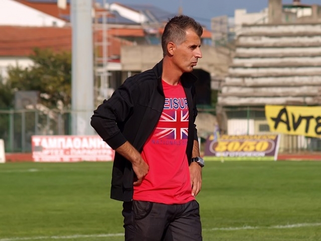 Συνεχίζει με προπονήσεις