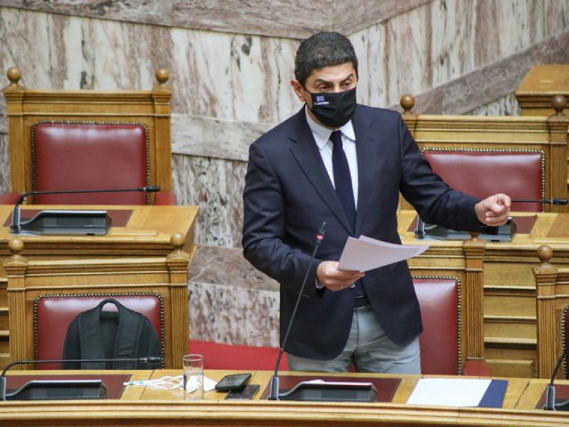 «Έκπληξη και πλήθος ερωτηματικών»