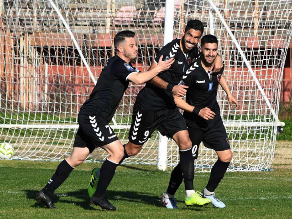 «Κλέβει» Μυτίδη!