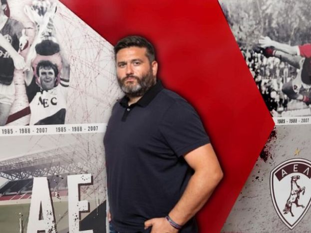 Επίσημο του Τσιμπανάκου στην ΑΕΛ