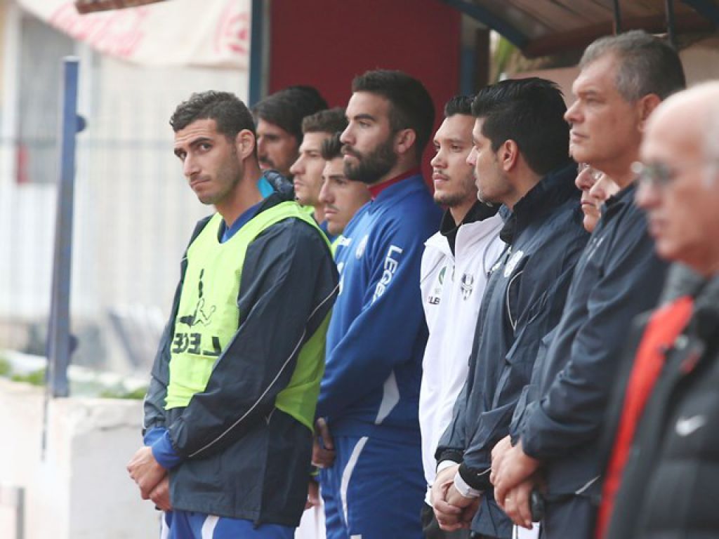 Χωρίς Πουρτουλίδη, Πετρόπουλο
