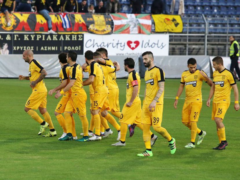 Βγήκε… λευκός καπνός!