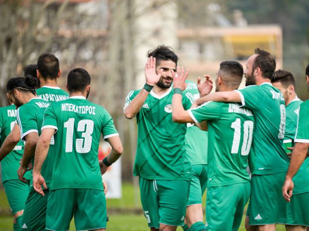 «Ανεβαίνει» ο Μπεκατώρος