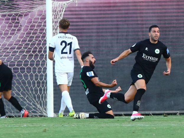 Βαθμό στο 94′ η Μαρκό
