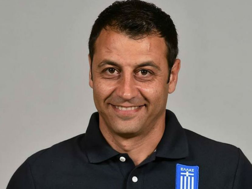 Ο Μπιζάς στον Ιωνικό