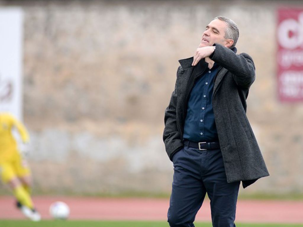 Ανακοίνωσε το τέλος