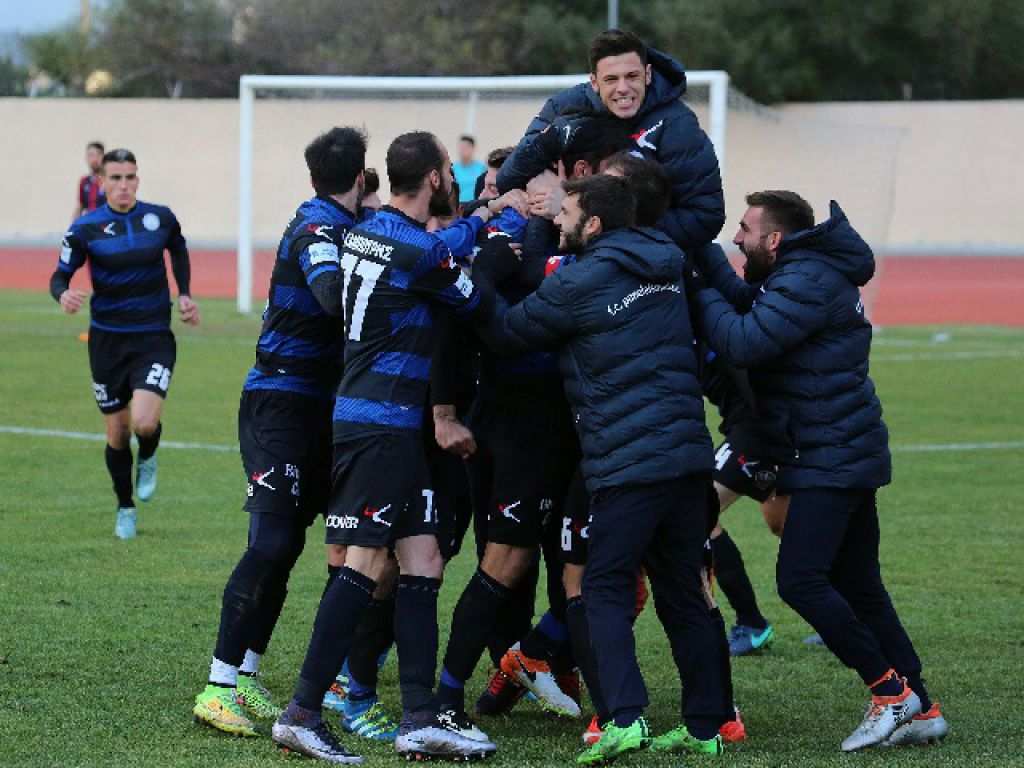 «Πρώτη φορά 50-50»